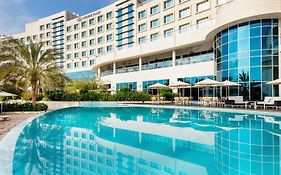 Crowne Plaza Muscat OCEC