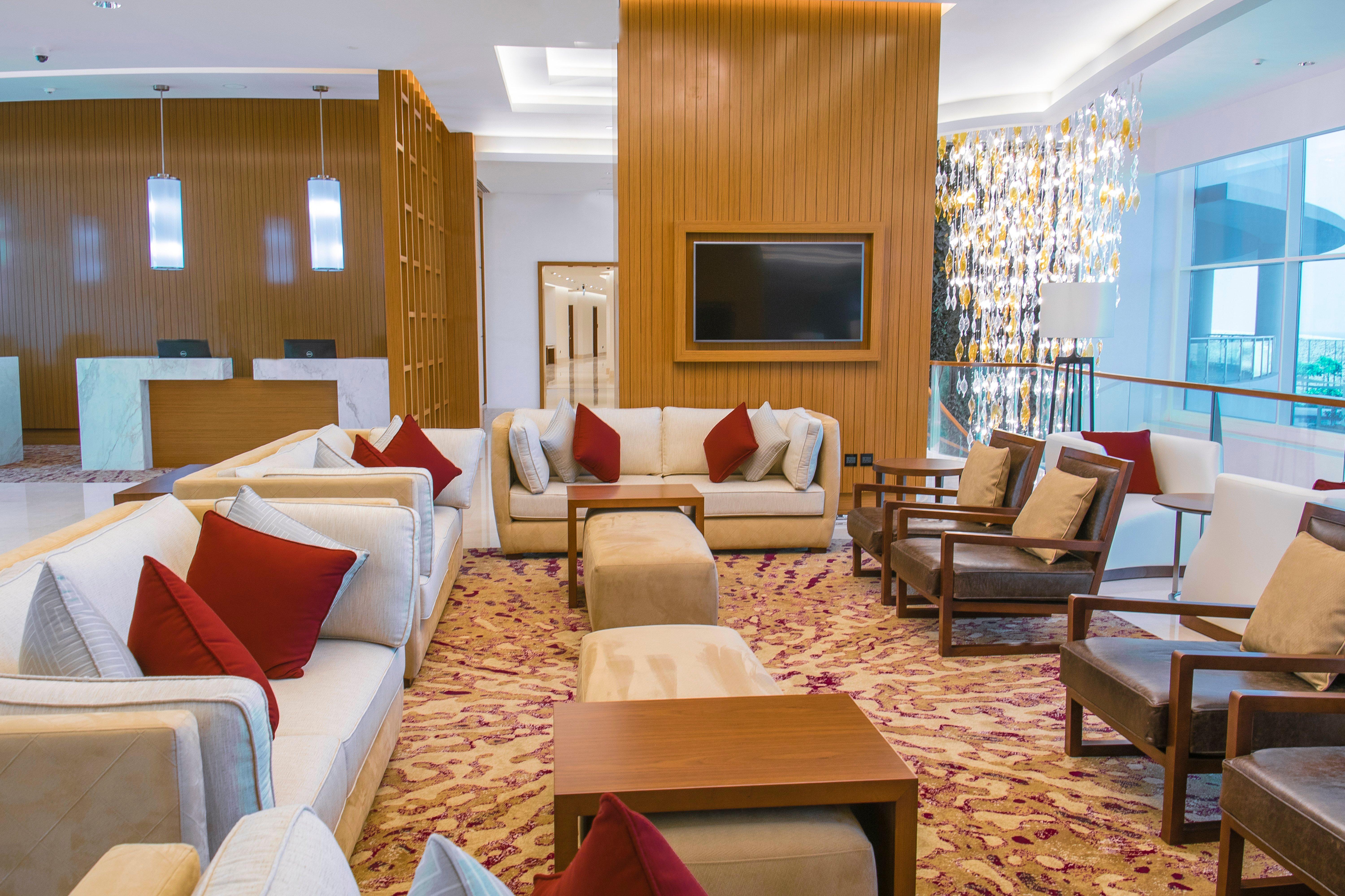 Hotel Crowne Plaza Muscat Ocec By Ihg Esterno foto