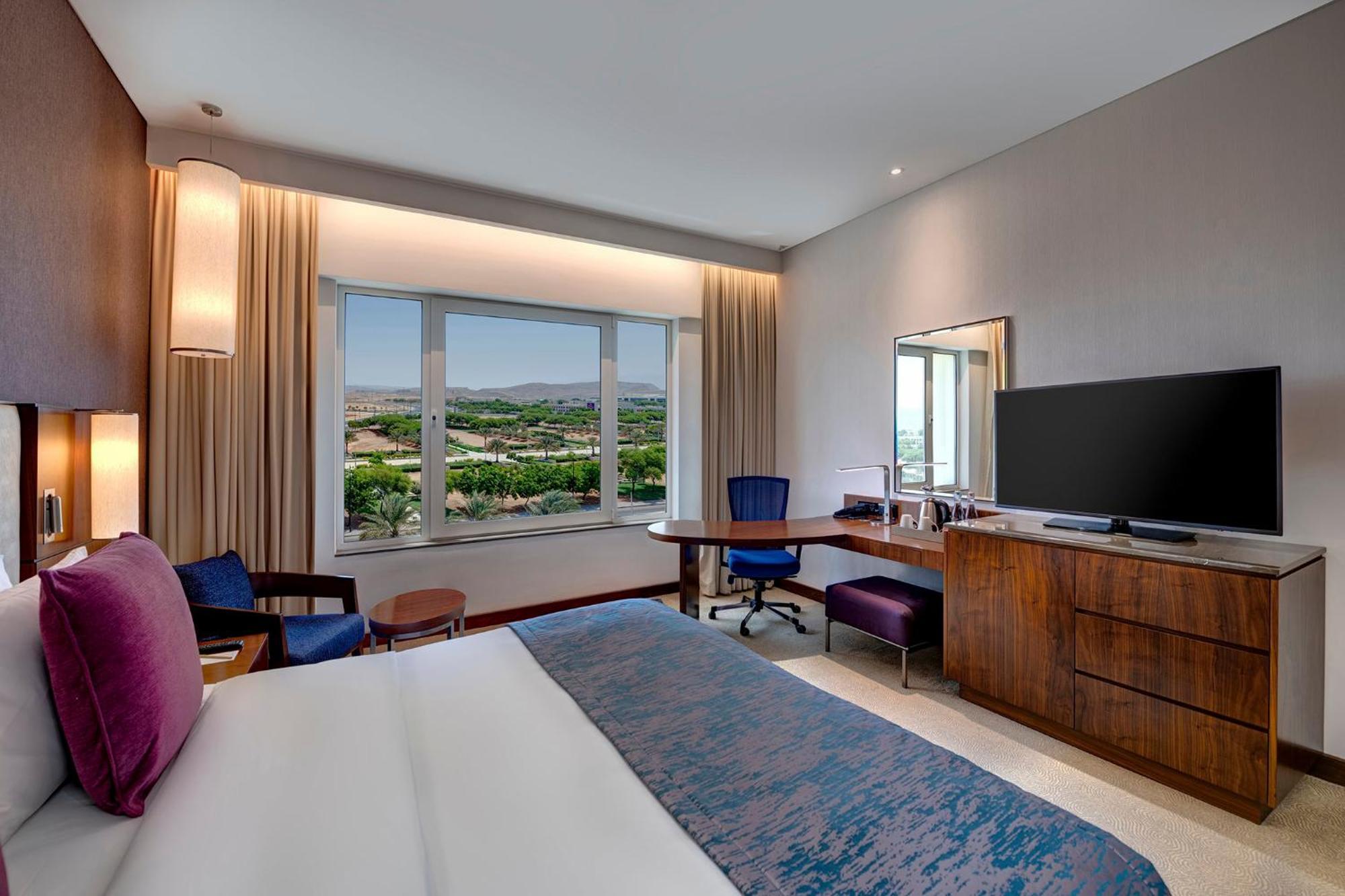 Hotel Crowne Plaza Muscat Ocec By Ihg Esterno foto