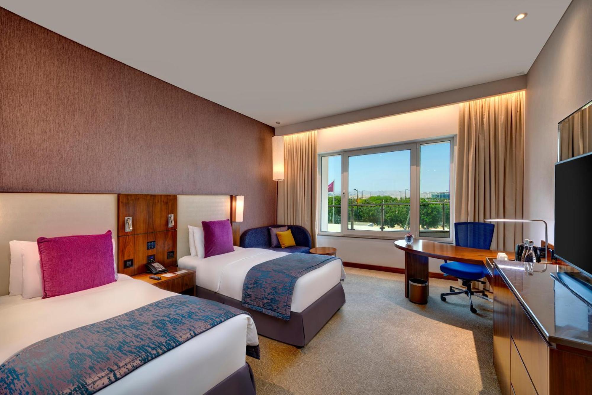 Hotel Crowne Plaza Muscat Ocec By Ihg Esterno foto